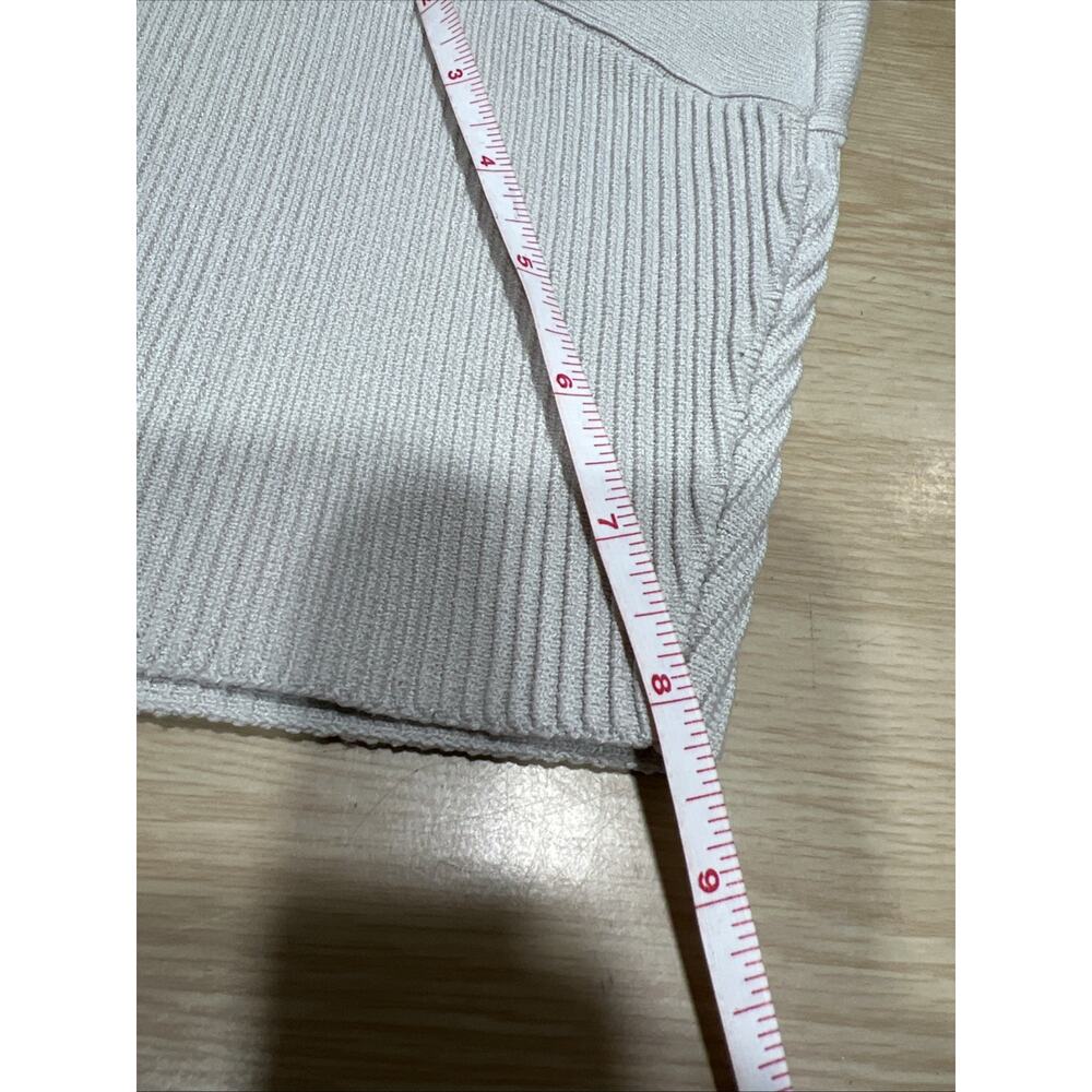 Aritzia Babaton Sculpt Knit Ribbed Crisscross Halter Crop Top Beige Size XS - Picture 10 of 10